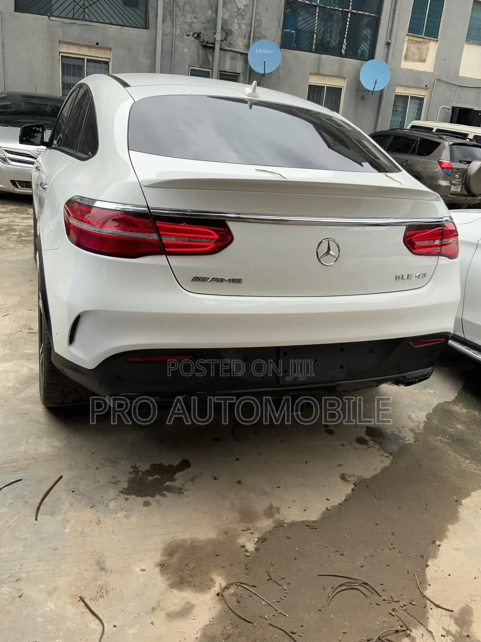 Mercedes-Benz GLE-Class AMG GLE 43 4MATIC 2017 White