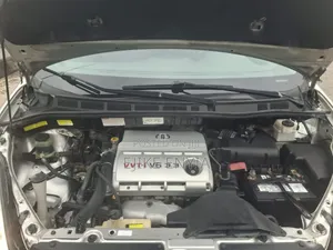 Toyota Sienna 2006 Silver