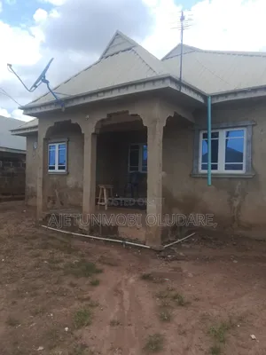 3bdrm Block of Flats in Graceland Avenue for sale