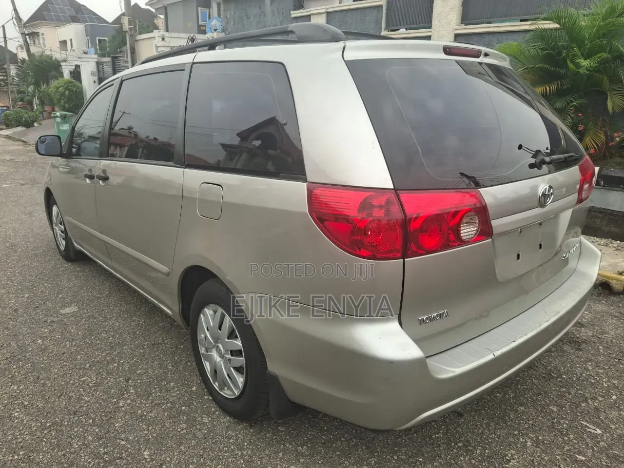 Toyota Sienna 2006 Silver