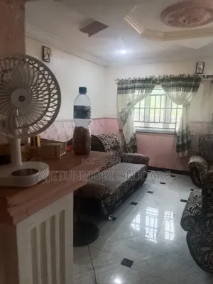3bdrm Block of Flats in Graceland Avenue for sale