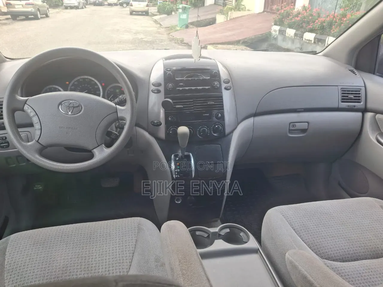 Toyota Sienna 2006 Silver