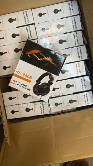 Professional HP-960B Headphone