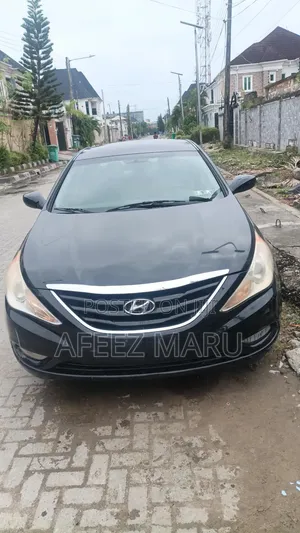 Hyundai Sonata 2013 Black