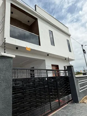 Furnished 3bdrm Duplex in Abraham Adesanya, Lekki Expressway for sale
