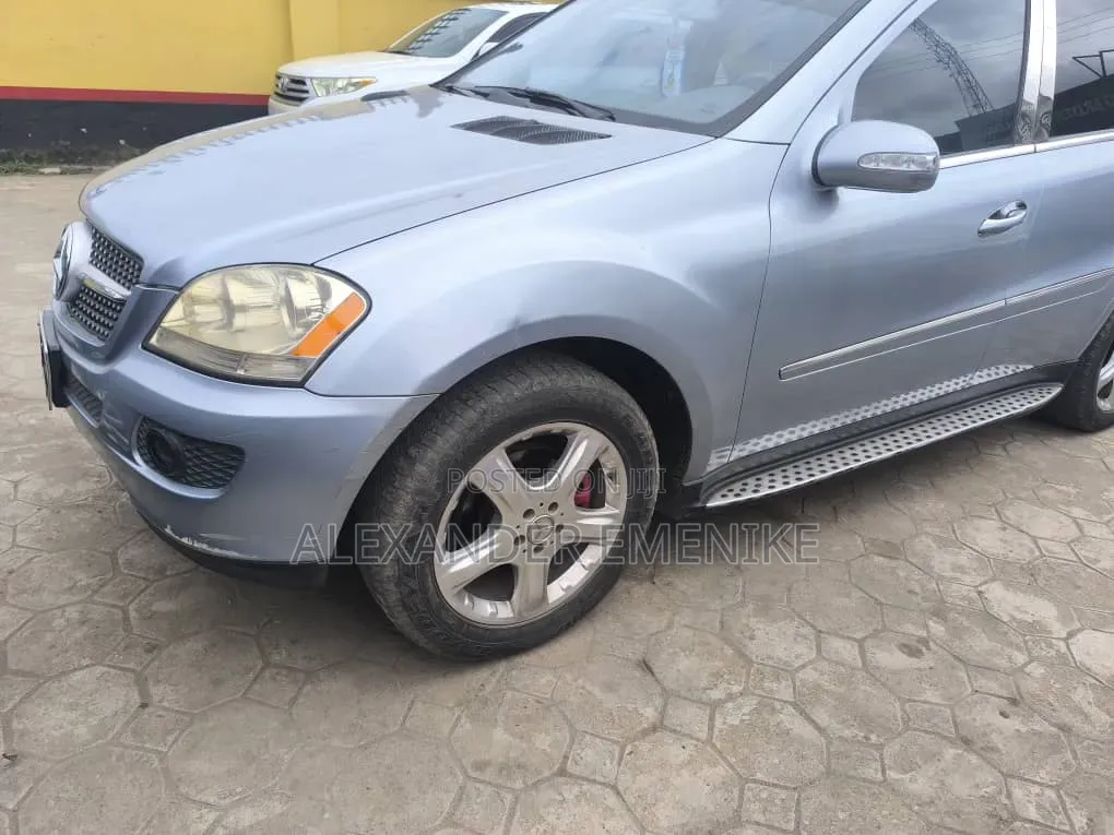 Mercedes-Benz M Class 2007 Blue
