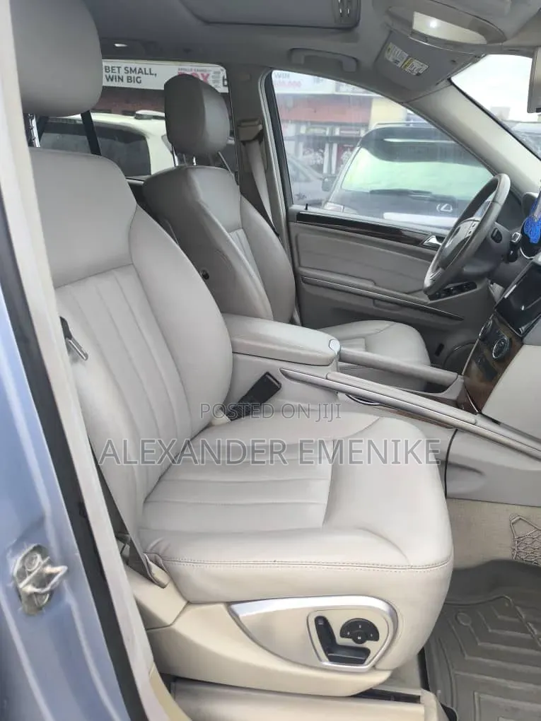 Mercedes-Benz M Class 2007 Blue