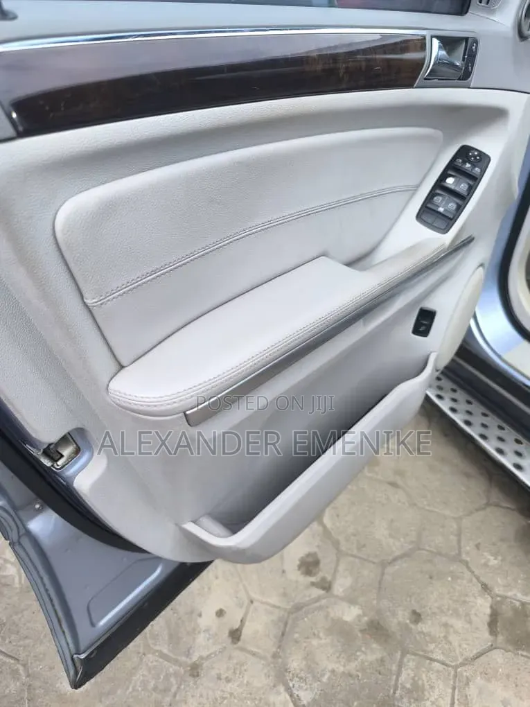 Mercedes-Benz M Class 2007 Blue