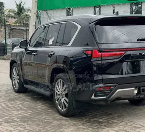 Lexus LX 2023 Black