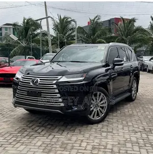 Lexus LX 2023 Black