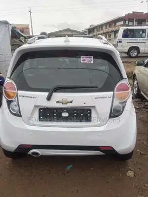 Chevrolet Spark 2012 White
