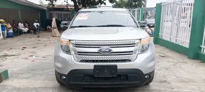 Ford Explorer 2015 Silver