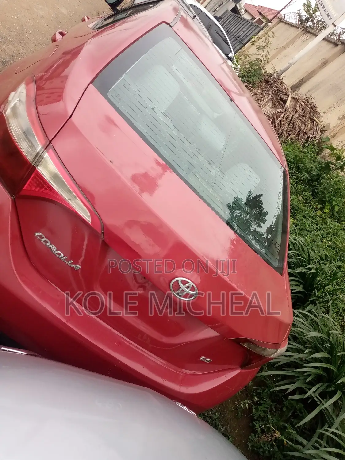 Toyota Corolla 2015 Red