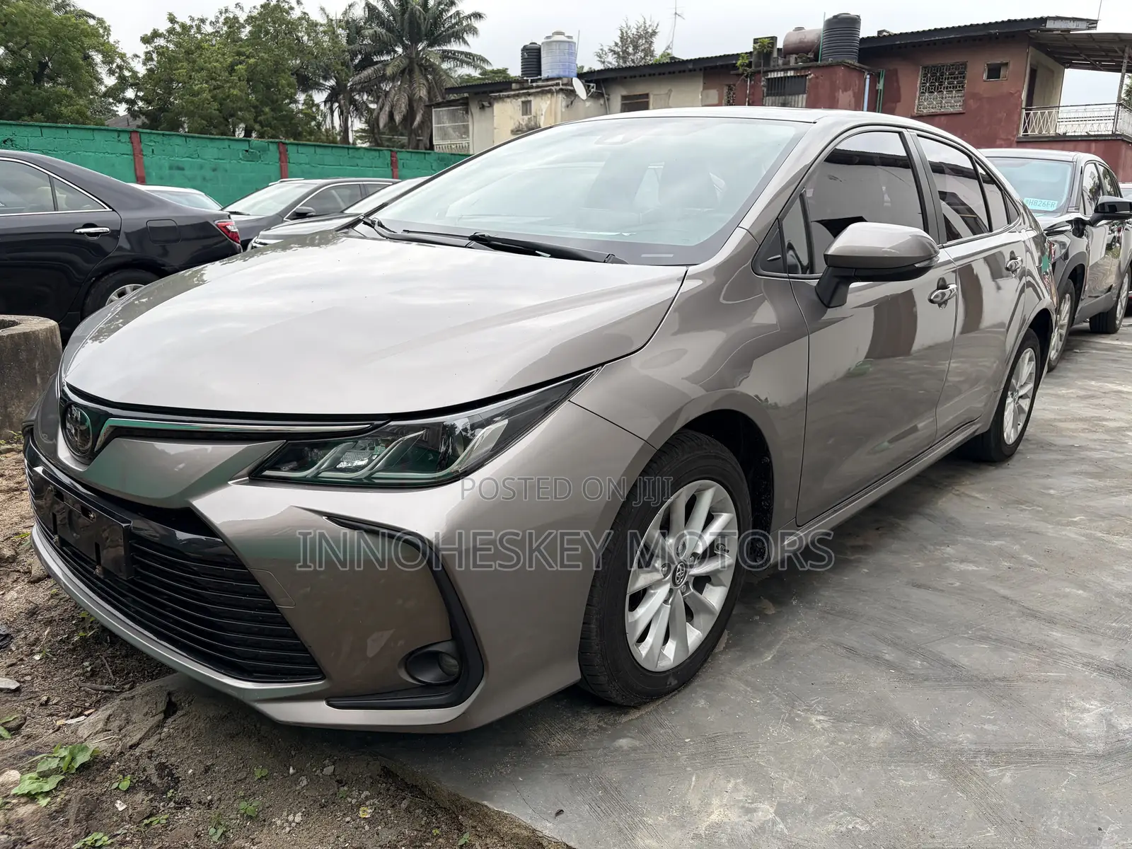Toyota Corolla 2021 Gold