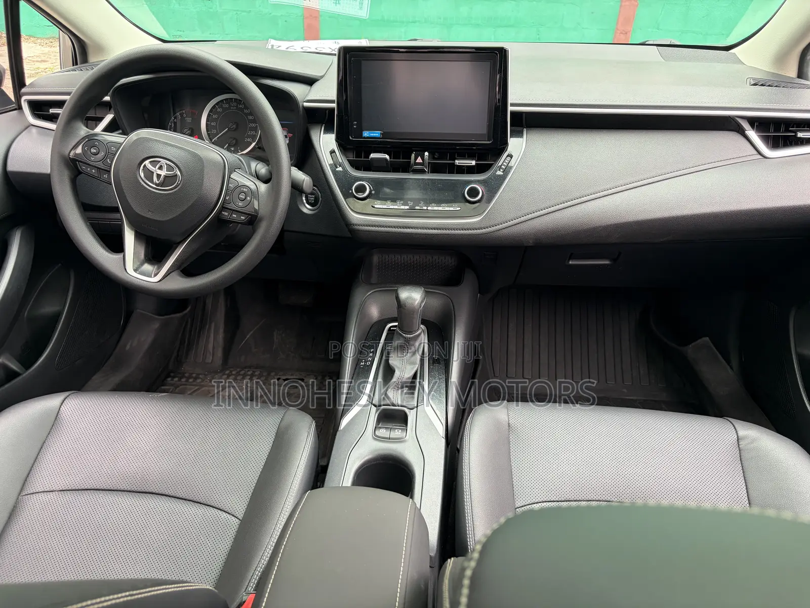 Toyota Corolla 2021 Gold