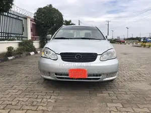 Toyota Corolla 2004 Silver