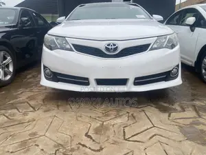 Toyota Camry 2014 White