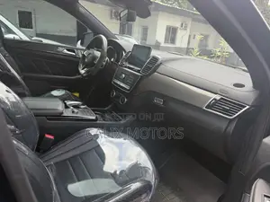 Mercedes-Benz GLE-Class 2018 Black