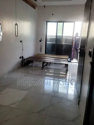 1bdrm Apartment in Lekki Phase 1 for rent