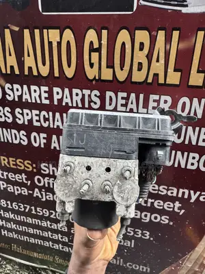 🚘 Toyota Camry 2002–2003 ABS Pump / ABS Module – New & Tokunbo Avail