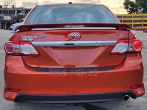 Toyota Corolla S Special Edition 4dr Sedan (1.8L 4cyl 4A) 2013 Orange