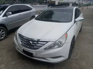 Hyundai Sonata 2013 White