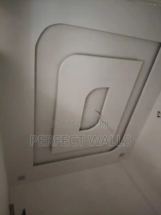 Modern Day Plaster Board Ceiling