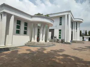 7bdrm Mansion in Asokoro Main ,Fct for sale