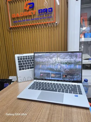 Laptop HP EliteBook 1040 G8 32GB Intel Core i7 SSD 512GB