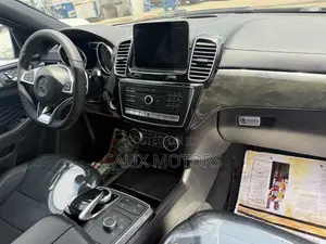 Mercedes-Benz GLE-Class 2017 Black