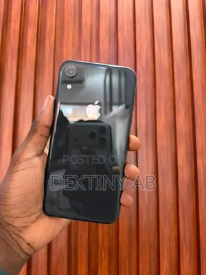 Apple iPhone XR 64 GB Black