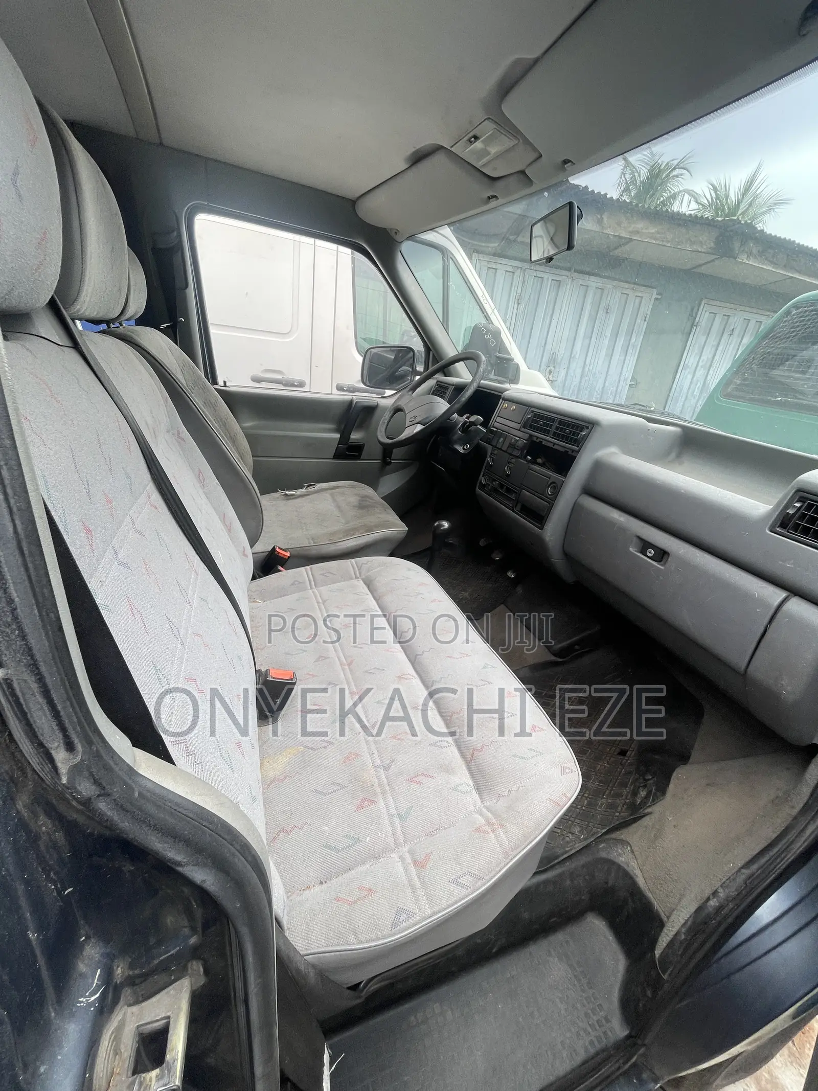 Volkswagen Transporter 2004 Grey