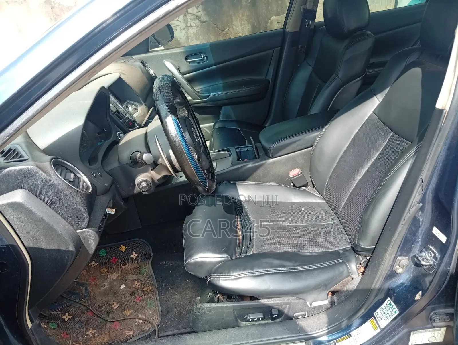 Nissan Maxima 2012 Blue