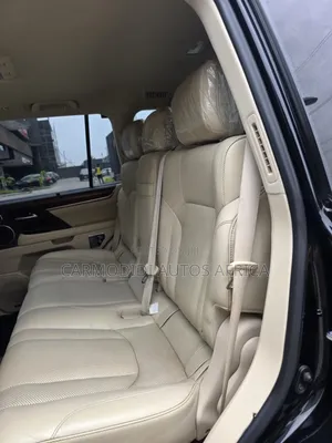 Lexus LX 2017 Black