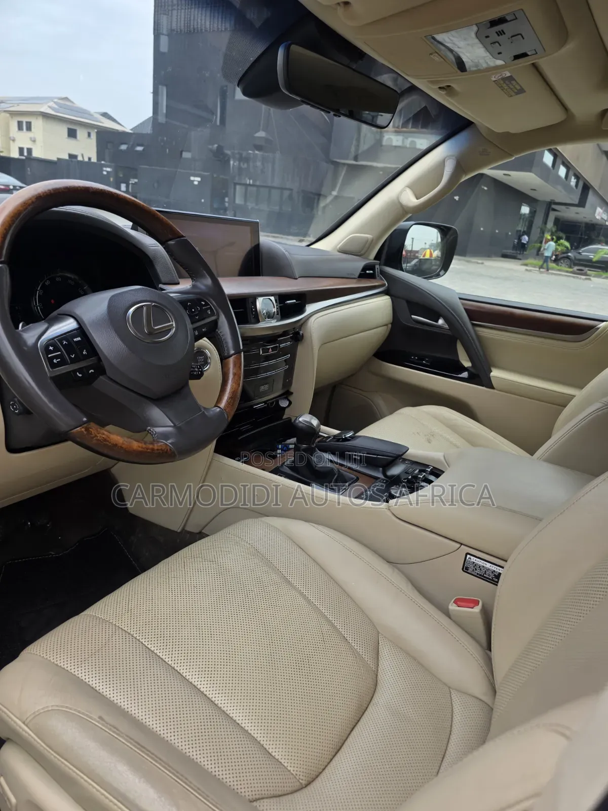 Lexus LX 2017 Black