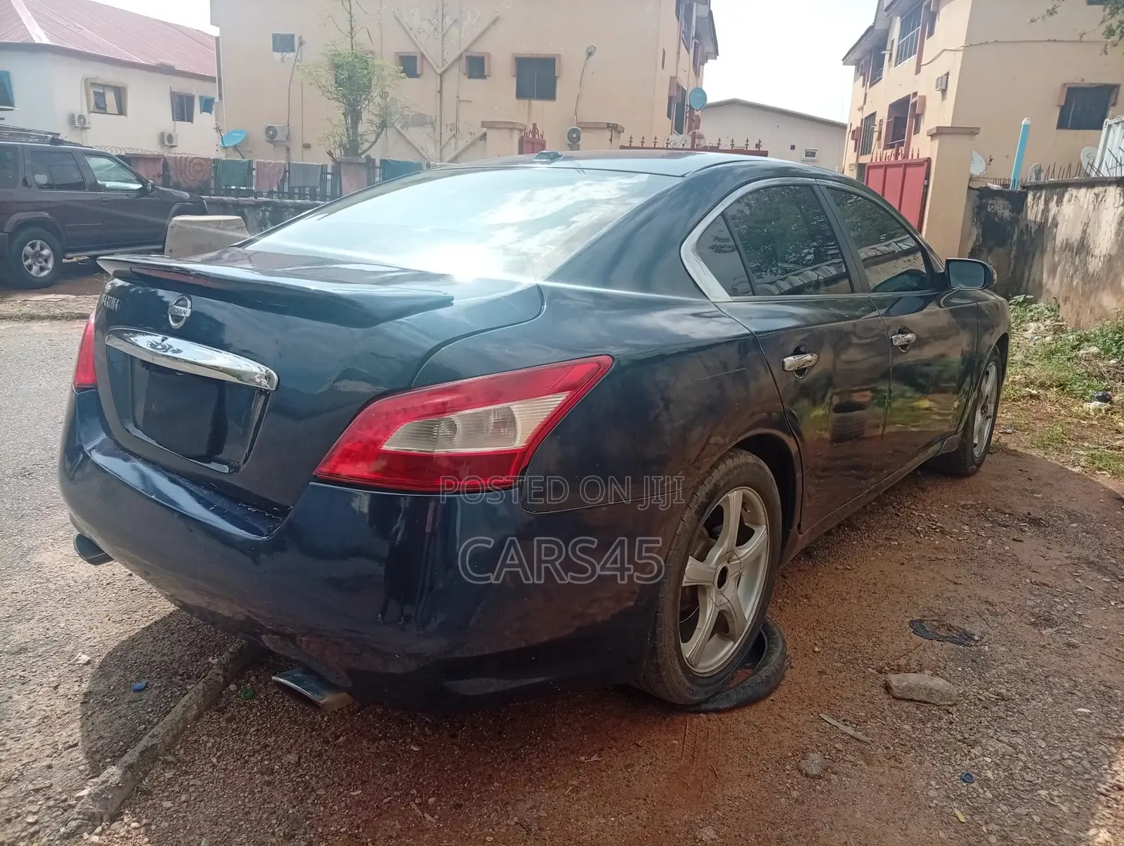 Nissan Maxima 2012 Blue