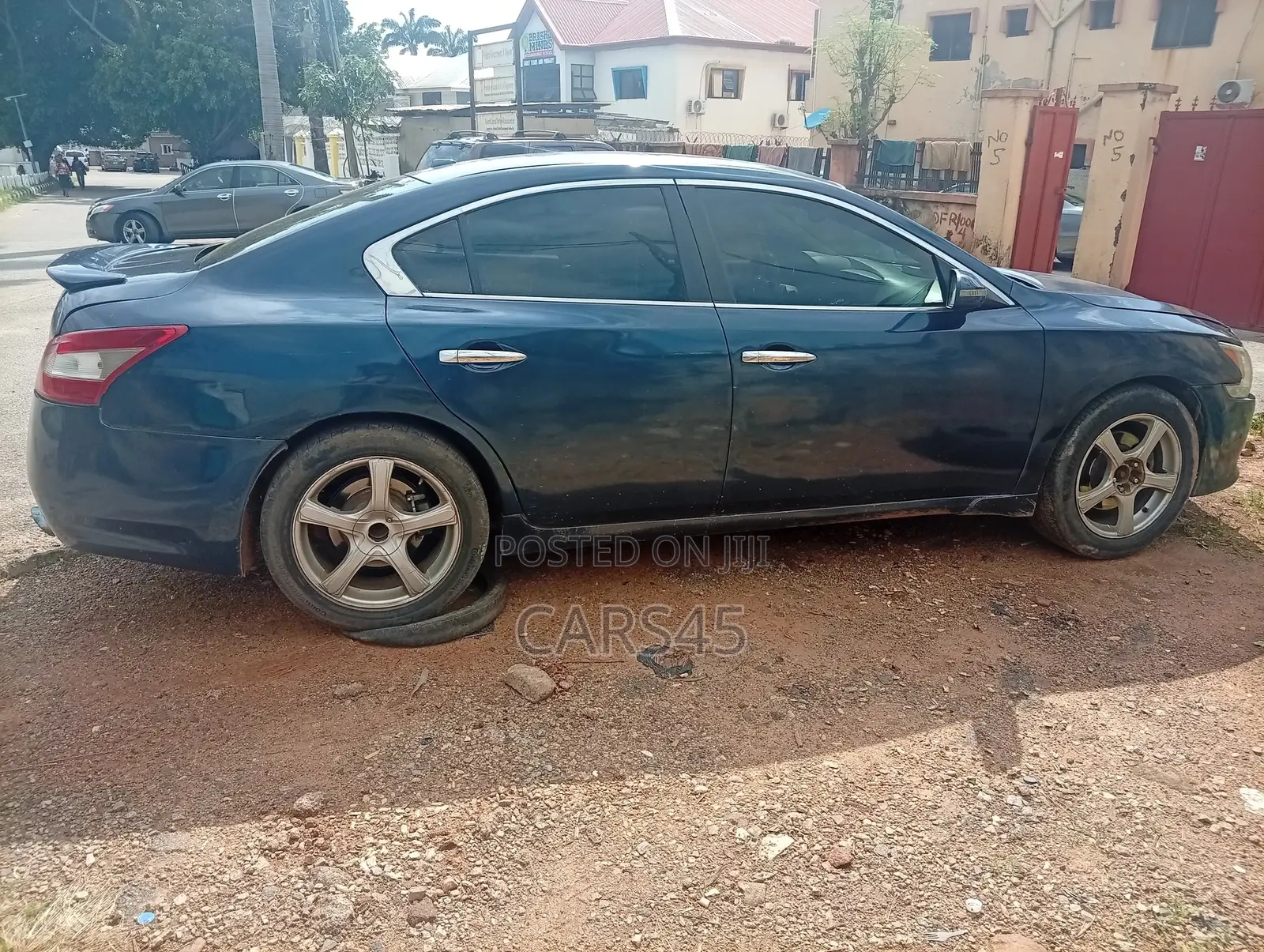 Nissan Maxima 2012 Blue