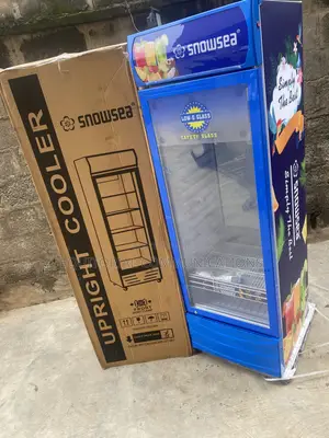 SnowSea Upright Drinks Refrigerator 500L