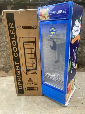 SnowSea LC-500W Commercial Beverage Refrigerator