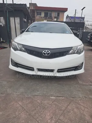 Toyota Camry 2014 White