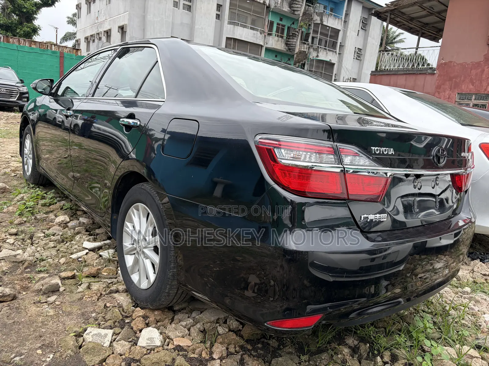 Toyota Camry 2016 Black