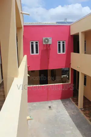 Studio Apartment in Amazing Grace Hostel, Agbowo for rent