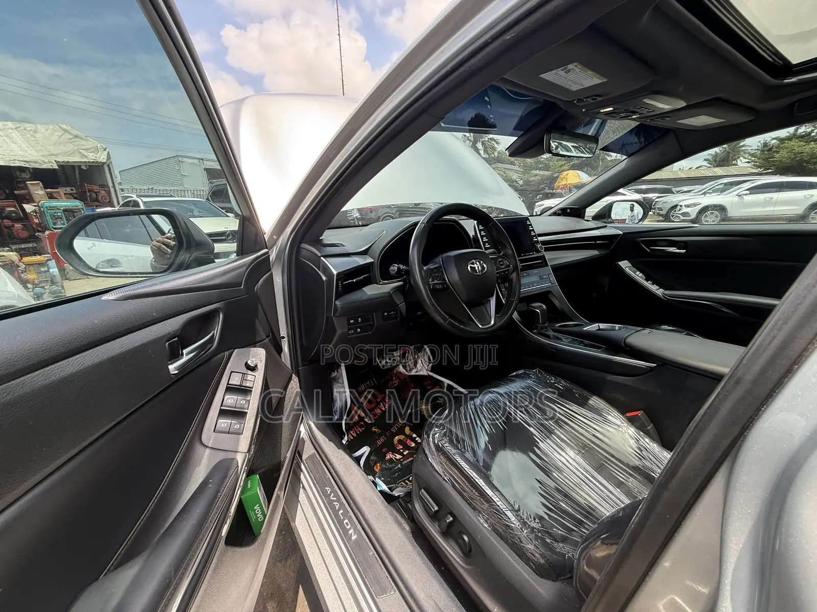 Toyota Avalon 2021 Silver