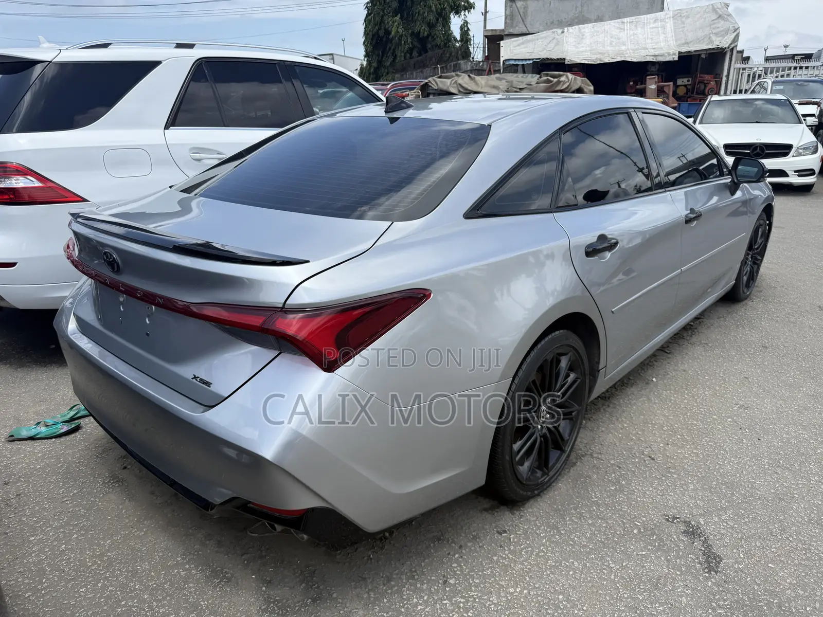 Toyota Avalon 2021 Silver