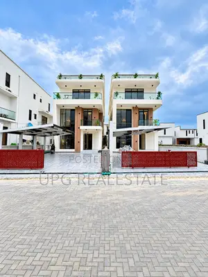 5bdrm Duplex in Lekki Phase 1 for sale