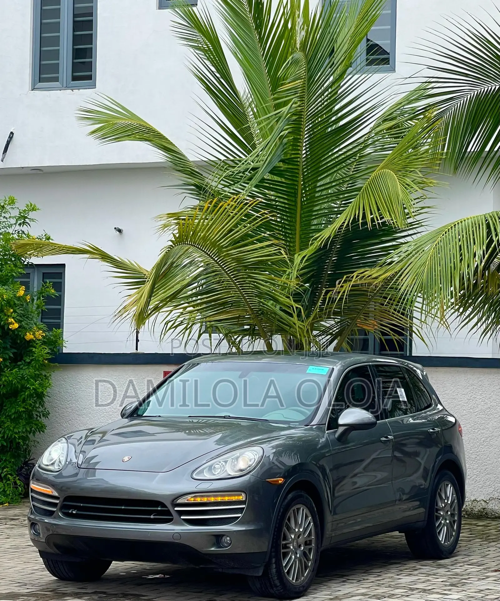 Porsche Cayenne 2014 Gray