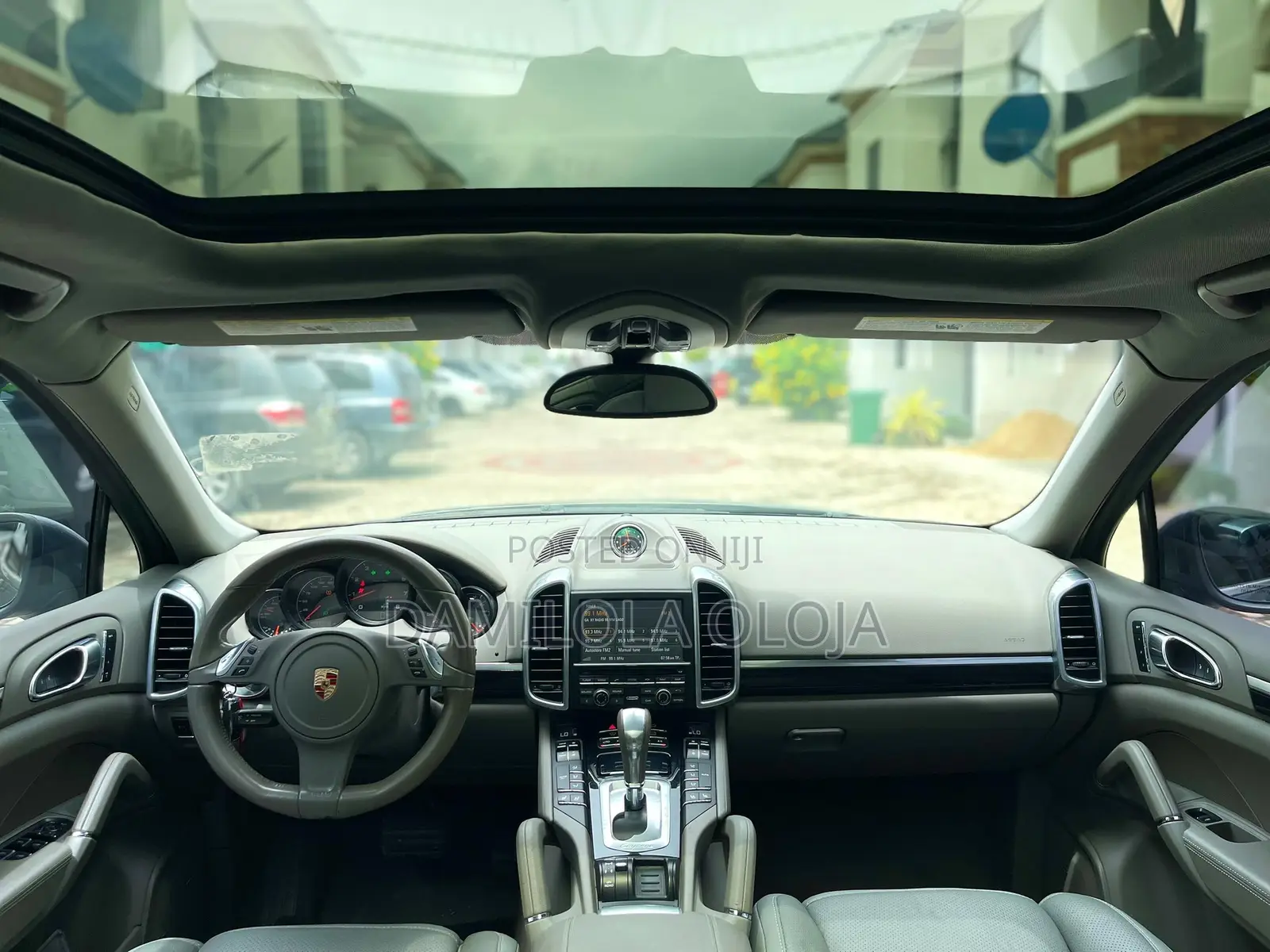 Porsche Cayenne 2014 Gray