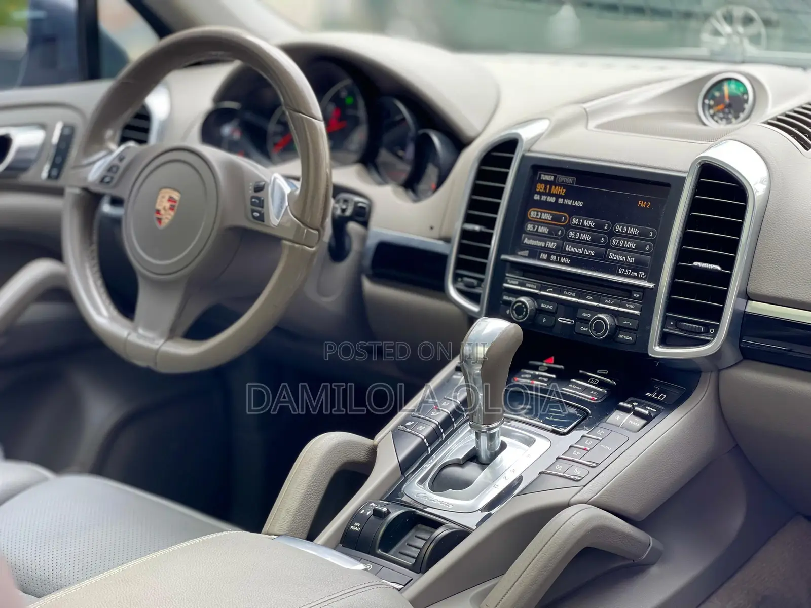 Porsche Cayenne 2014 Gray