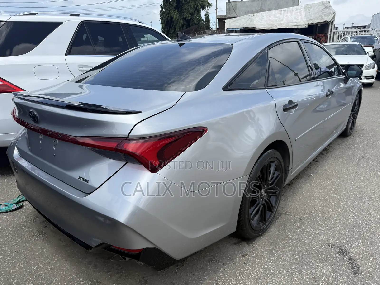 Toyota Avalon 2021 Silver