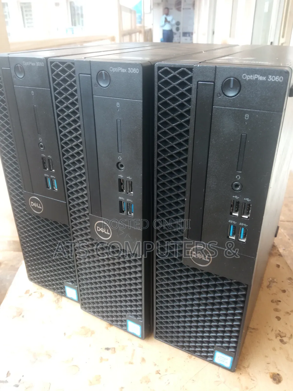 Desktop Computer Dell OptiPlex 3060 8GB Intel Core i5 HDD 500GB